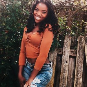 Meet your Posher, Rayona